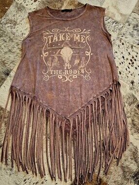 T Party Fashion Distressed Washed Tee in Brown and Cream